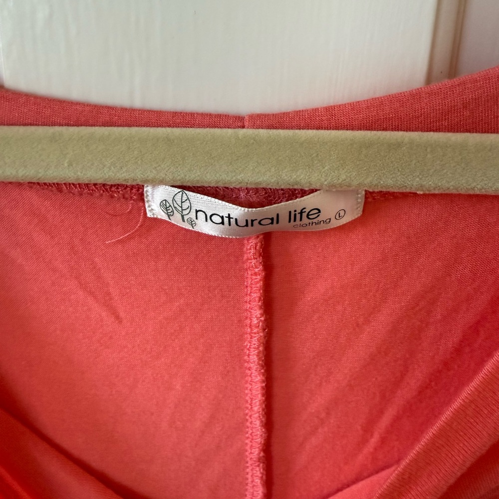 Perfect Off-the-Shoulder Top - Picture 4 of 5